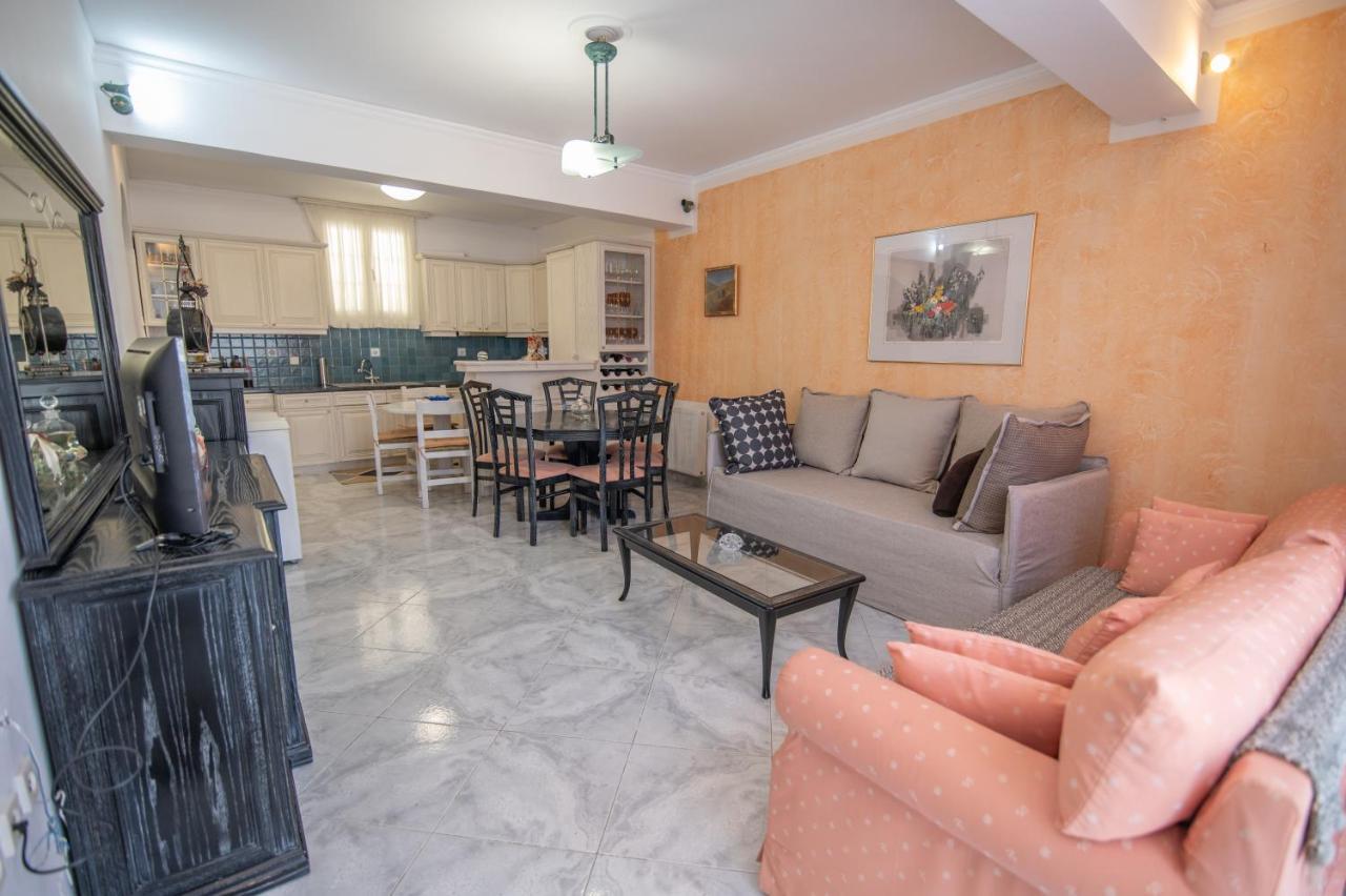 Evangelia's Mansion Holiday home Naxos City